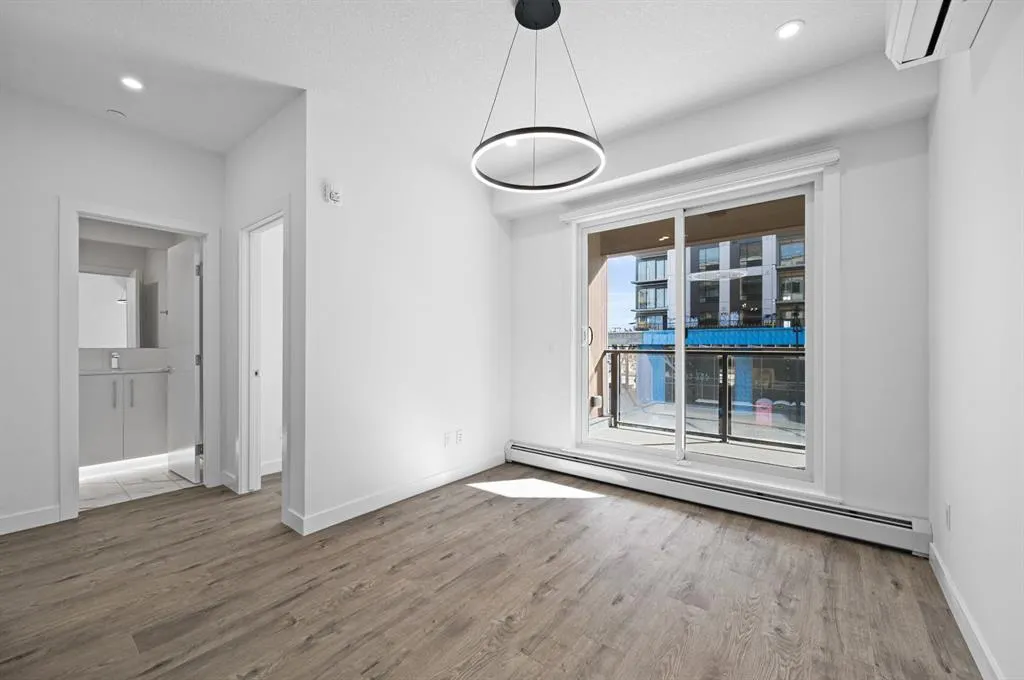 8370 Broadcast Avenue SW, #204