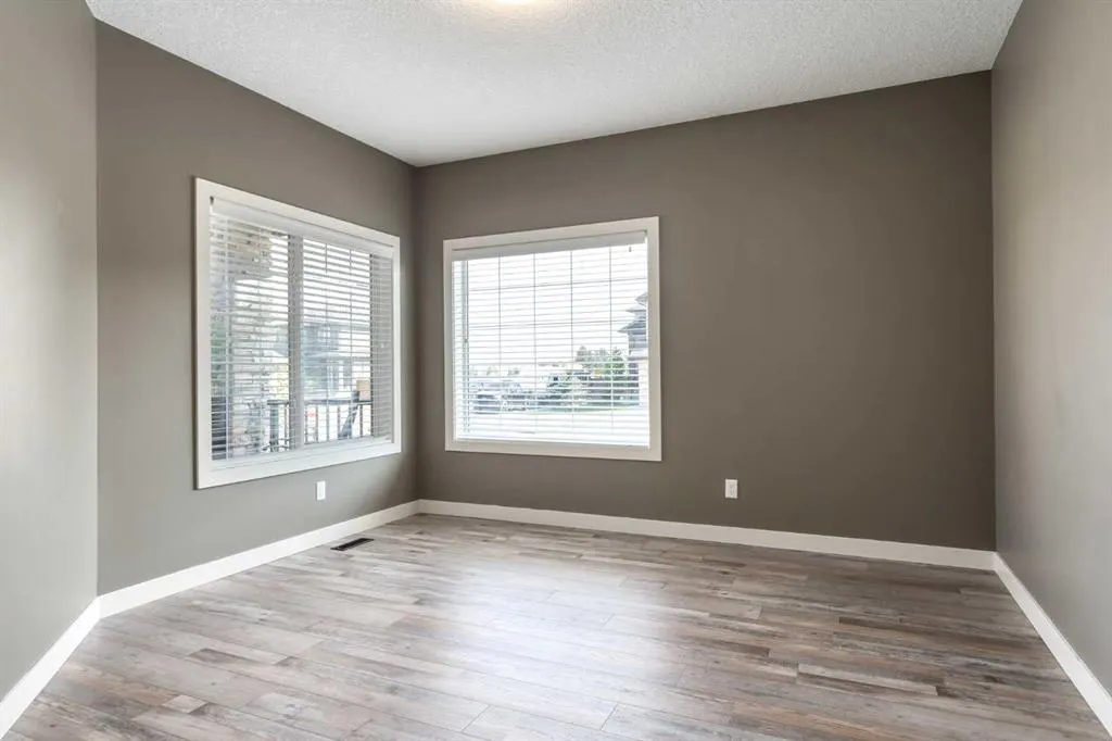 101 Monteith Court SE