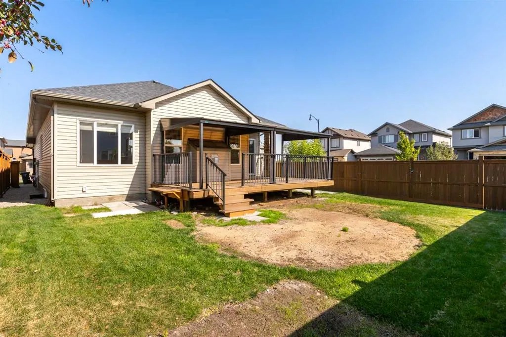 101 Monteith Court SE