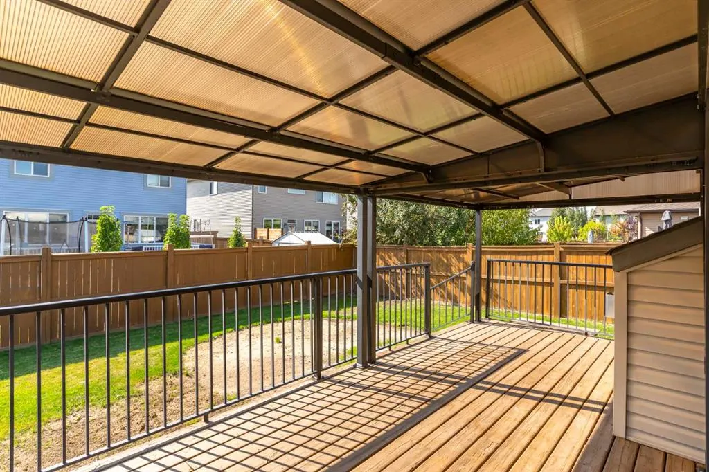 101 Monteith Court SE