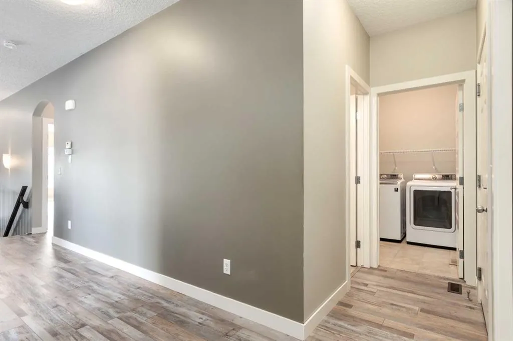 101 Monteith Court SE