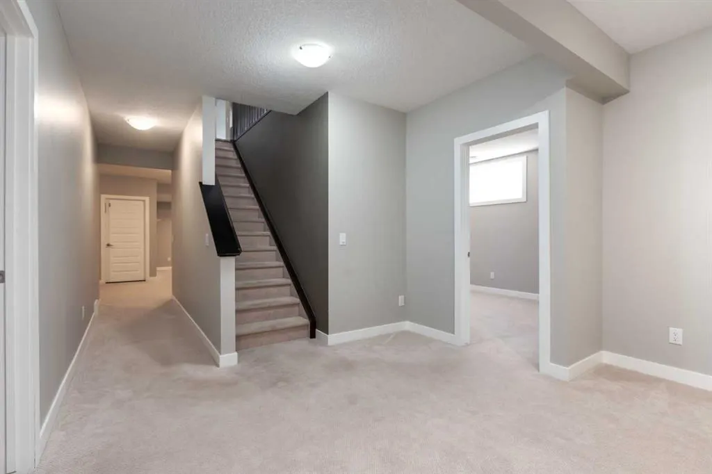 101 Monteith Court SE