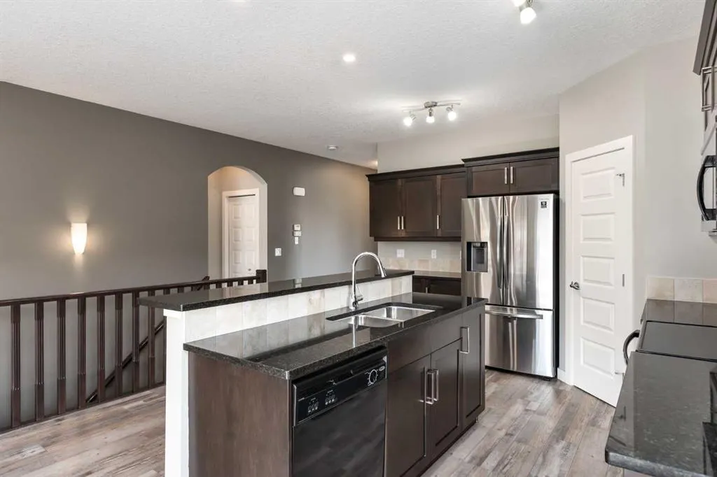 101 Monteith Court SE
