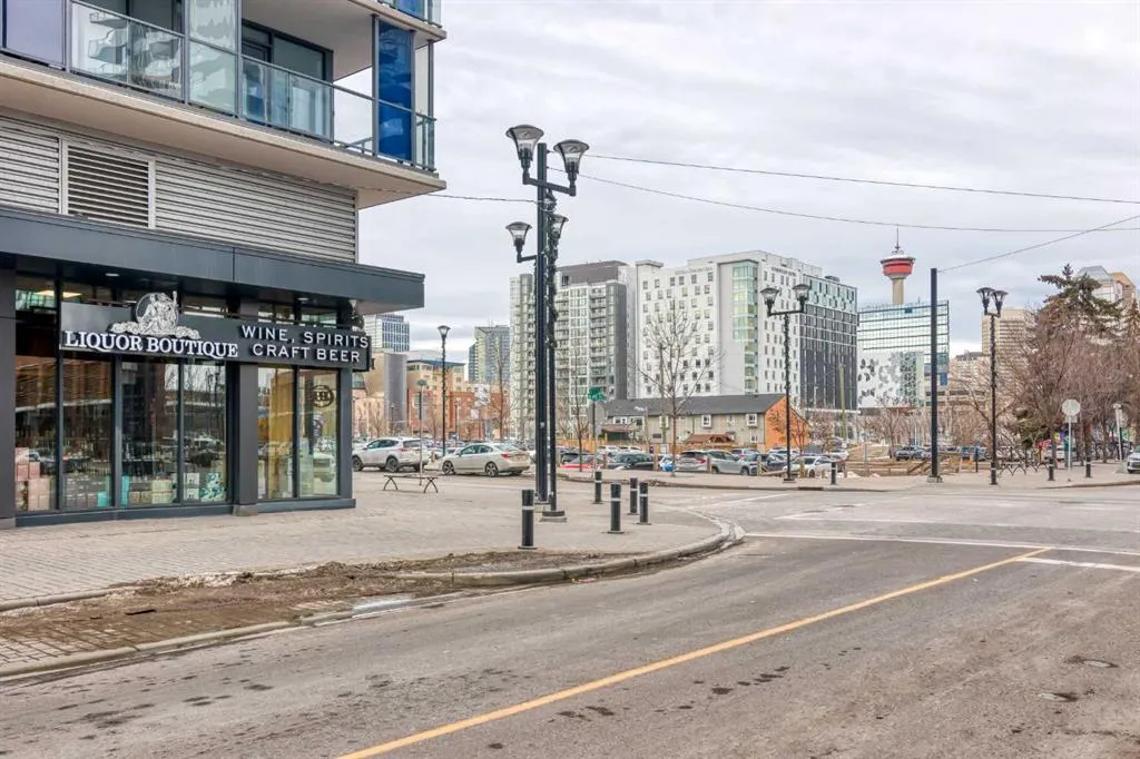 615 6 Avenue SE, #1610