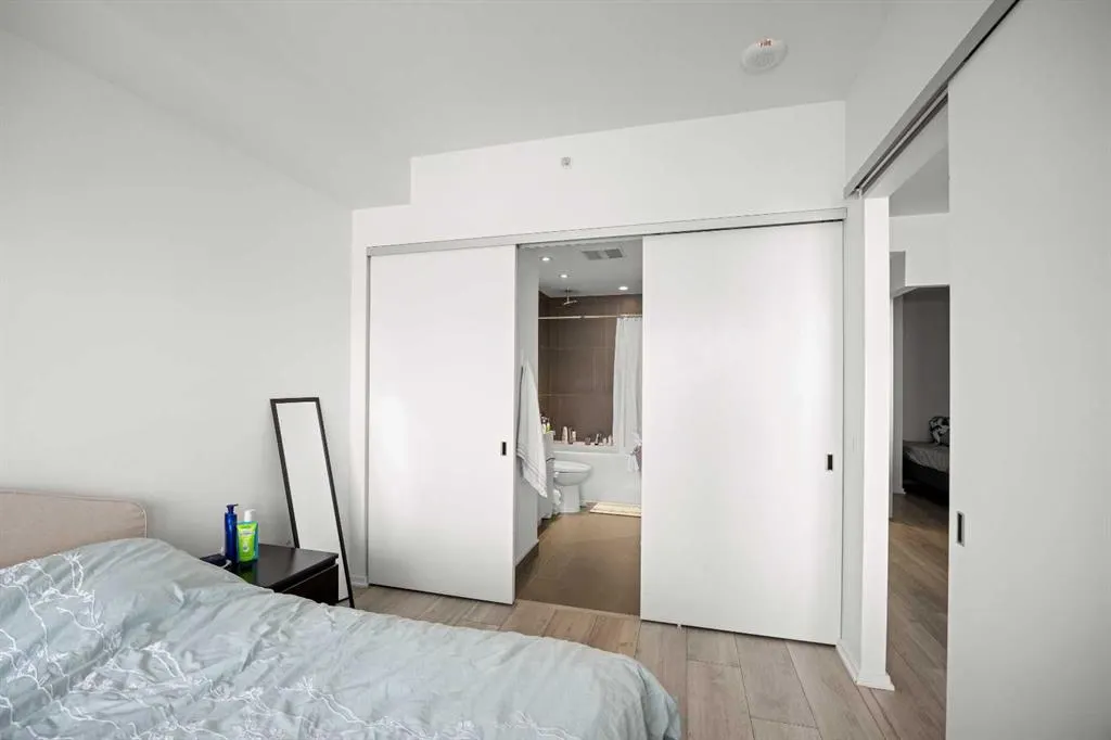 615 6 Avenue SE, #1610