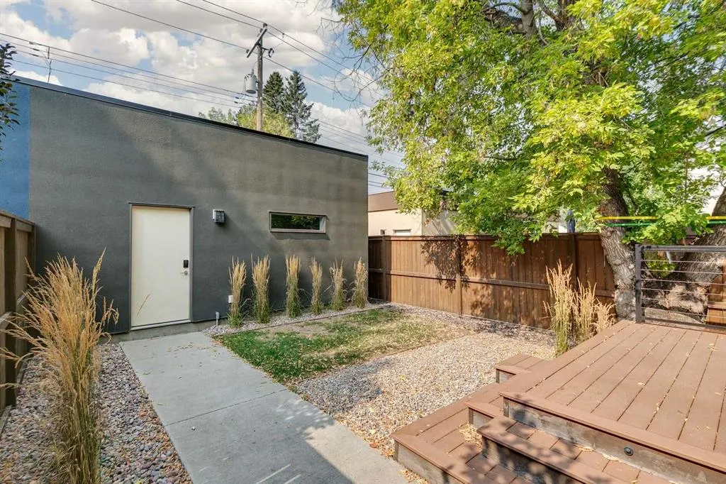 3011 26A Street SW