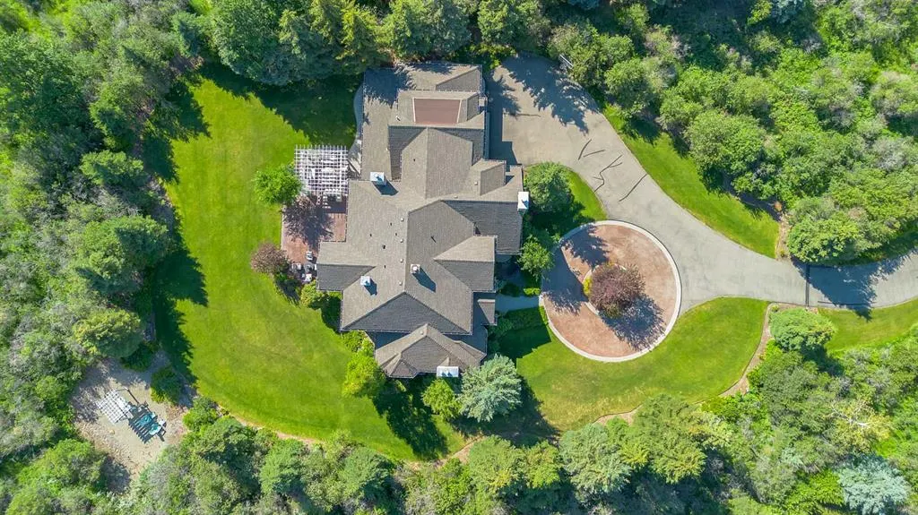 51 Wolfwillow Lane