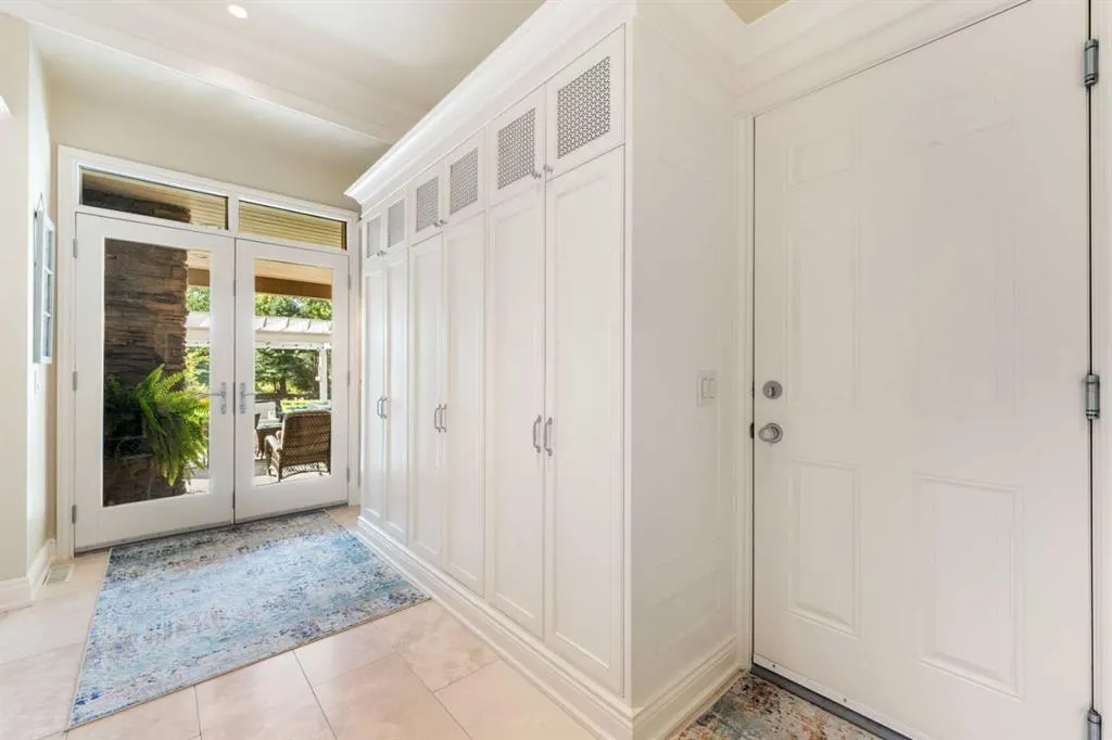 51 Wolfwillow Lane