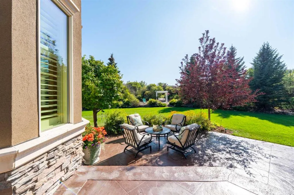 51 Wolfwillow Lane