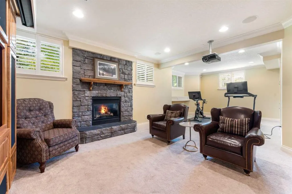 51 Wolfwillow Lane