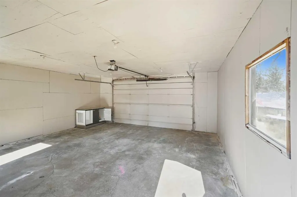 68 Bettenson Street