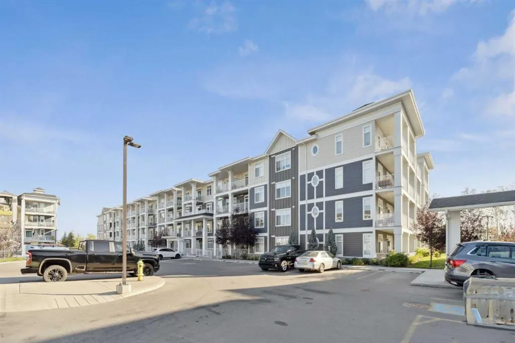 400 Auburn Meadows Common SE, #417