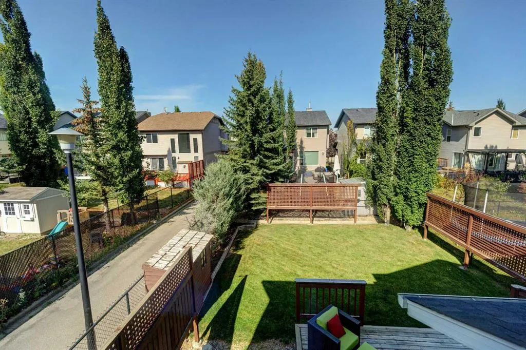 78 Cougarstone Close SW