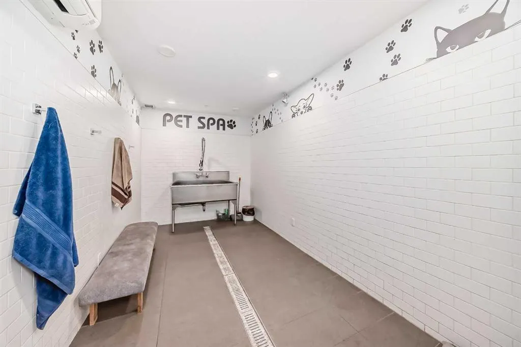 76 Cornerstone Passage NE, #1234