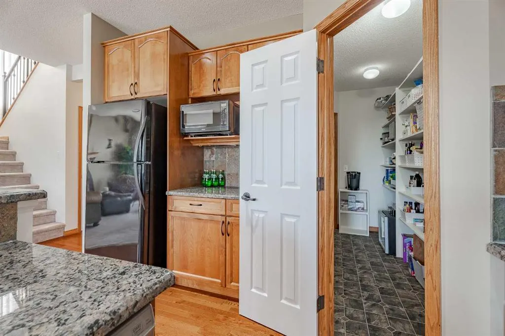 48 ST Moritz Terrace SW