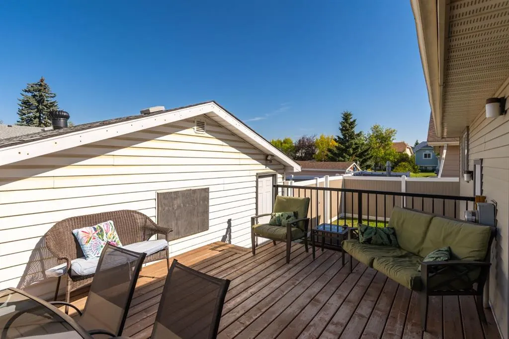 7 Erin Park Bay SE