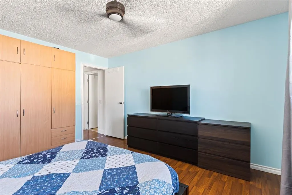 7 Erin Park Bay SE