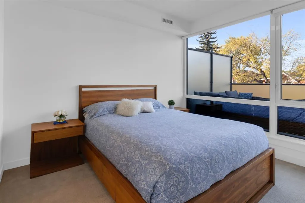 301 10 Street NW, #211
