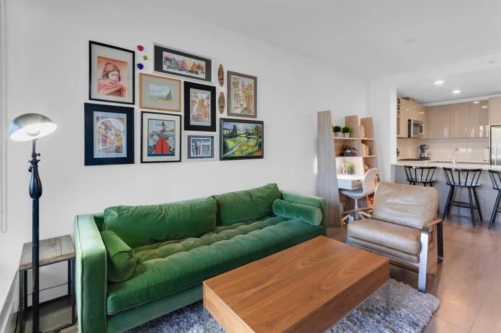301 10 Street NW, #211