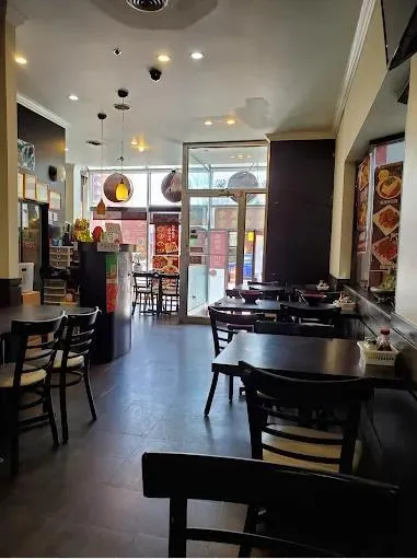 303 Centre Street SW, #104