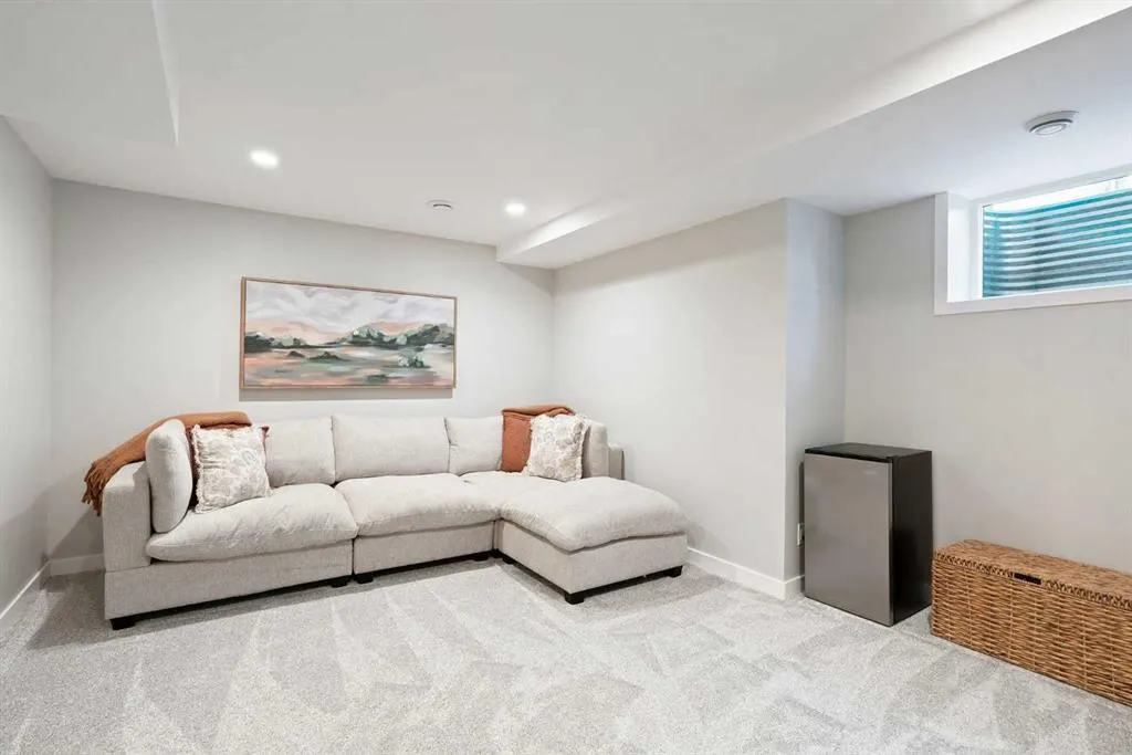 134 Chaparral Valley Gardens SE