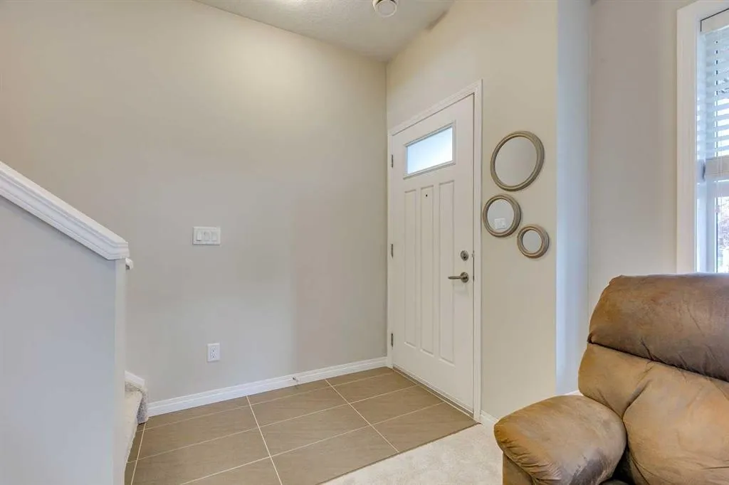 280 Williamstown Close NW, #501