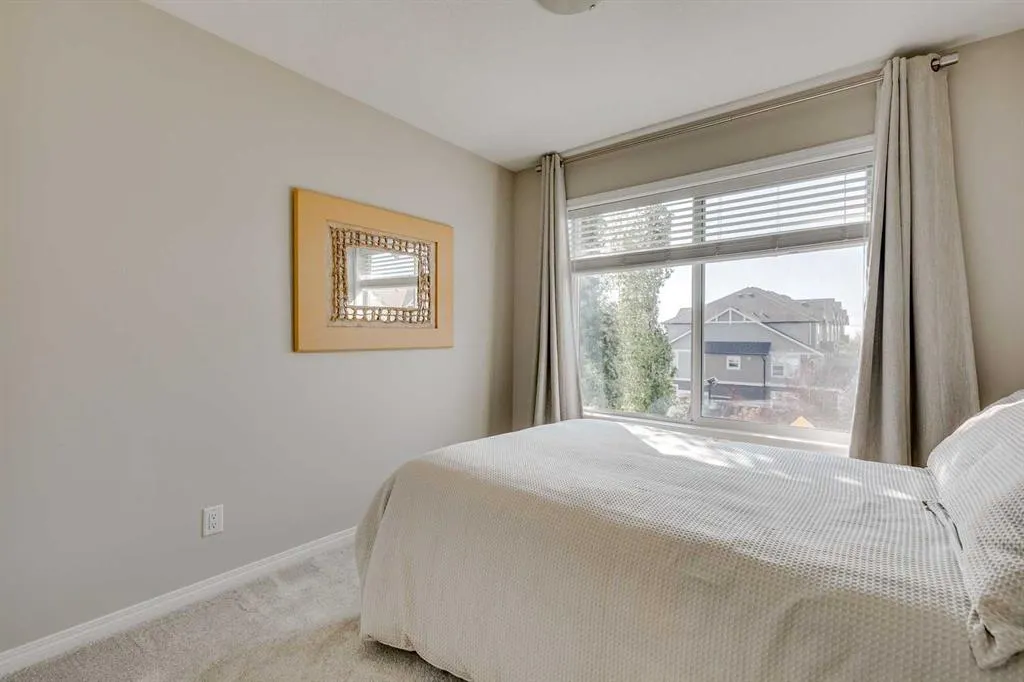 280 Williamstown Close NW, #501
