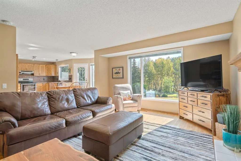 112 Riverview Circle