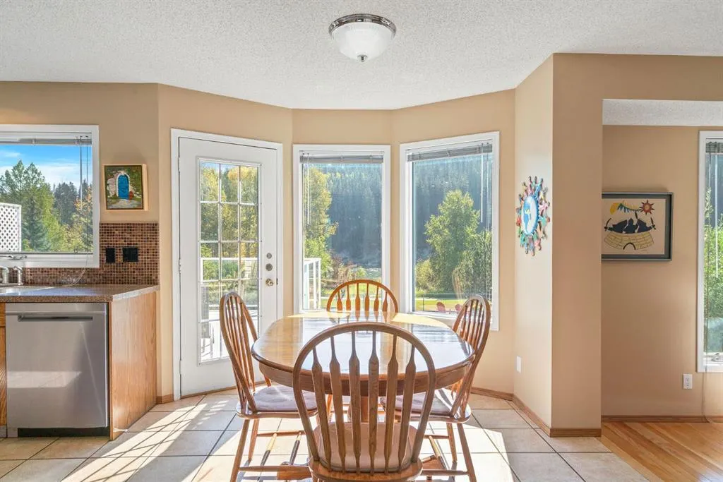 112 Riverview Circle
