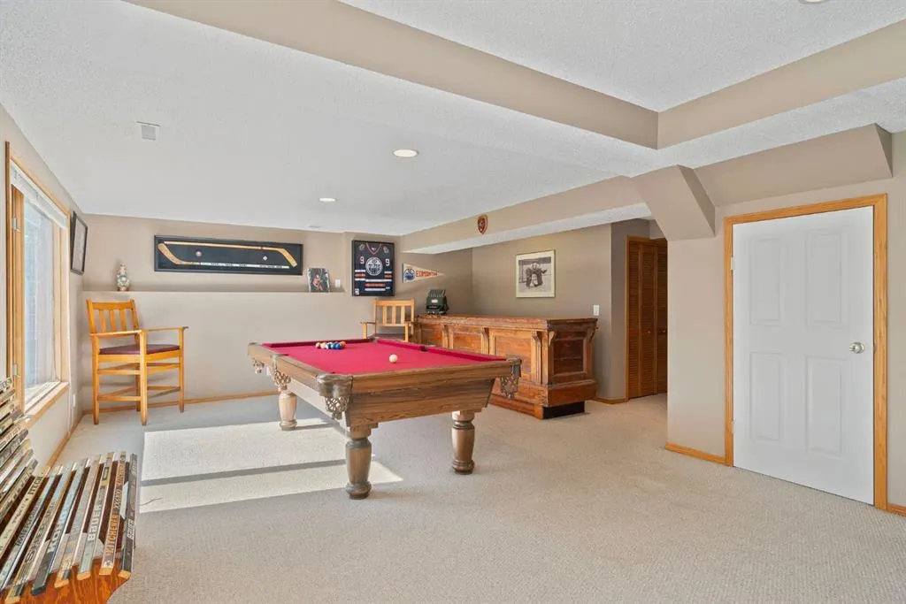 112 Riverview Circle