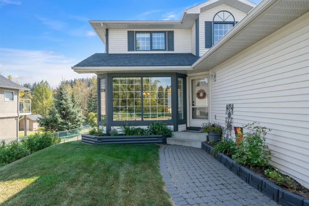 112 Riverview Circle