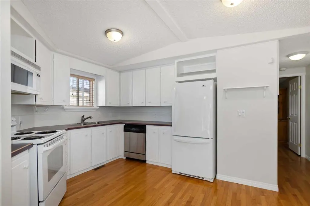 129 Tamarack Way