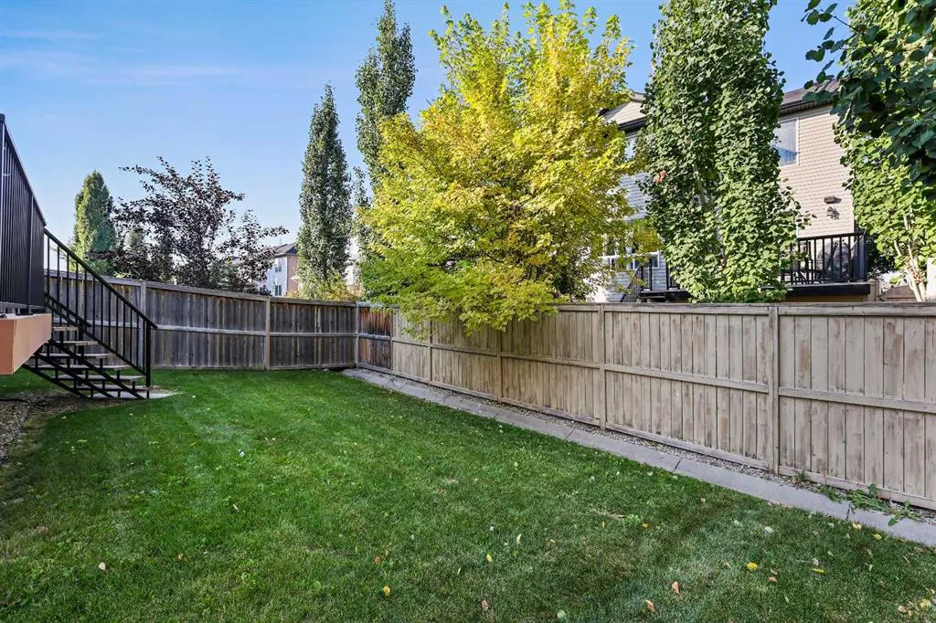 181 Everridge Drive SW