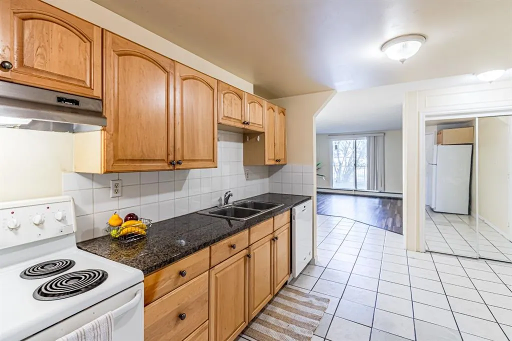 6827 Centre Street NW, #1