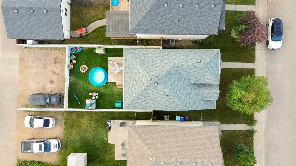 172 Fireweed Crescent