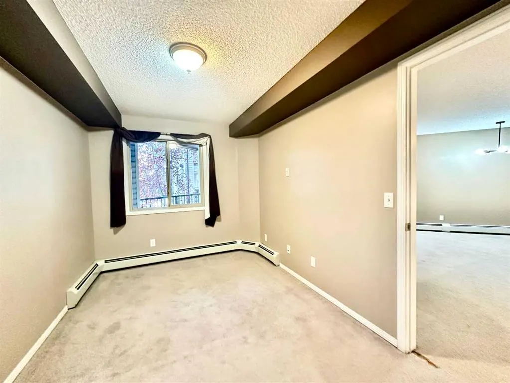 8 Bridlecrest Drive SW, #1220