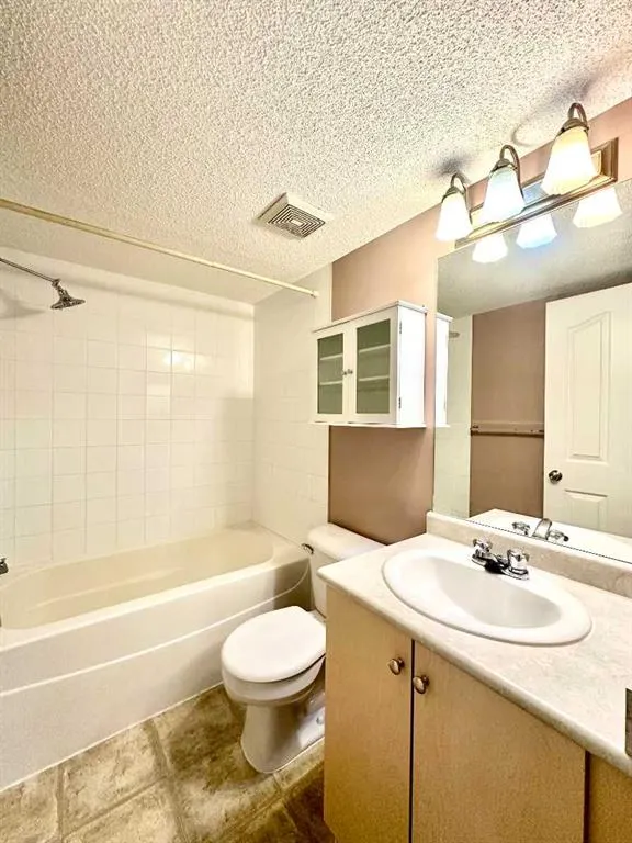8 Bridlecrest Drive SW, #1220