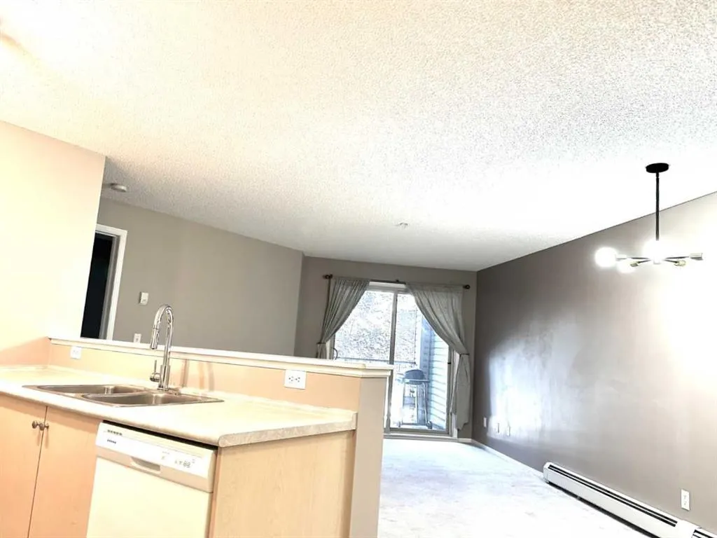 8 Bridlecrest Drive SW, #1220