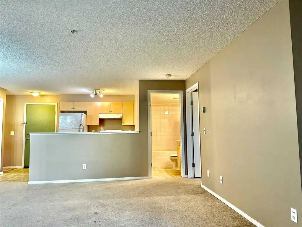 8 Bridlecrest Drive SW, #1220