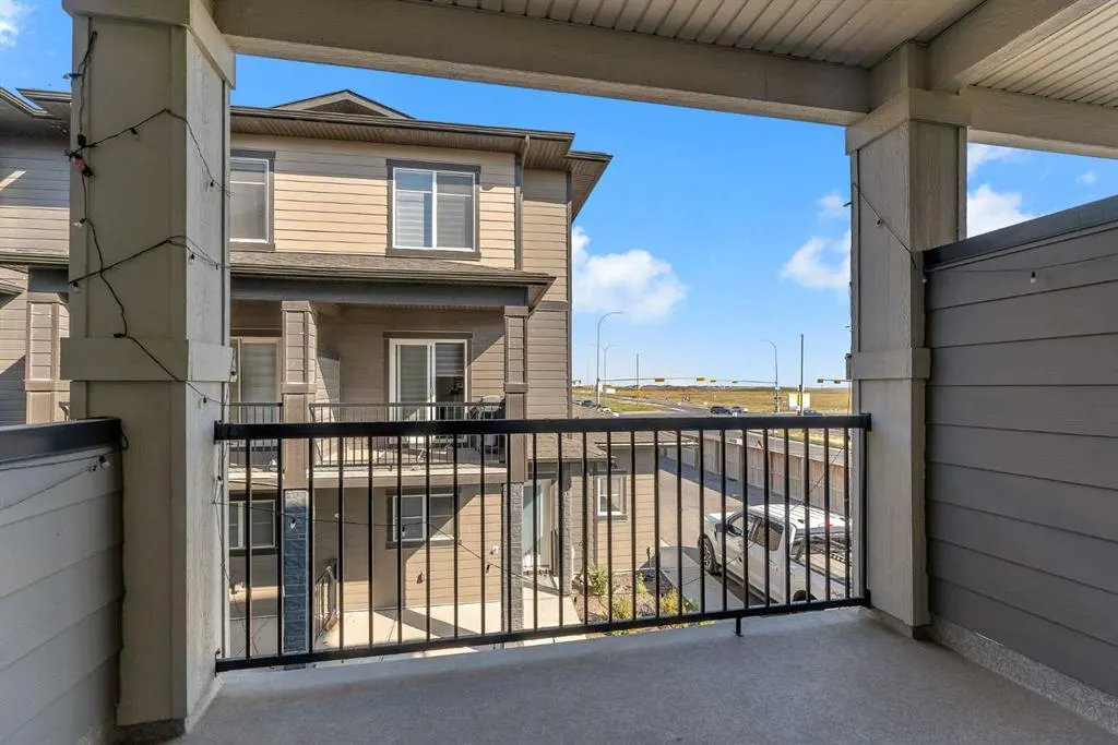 95 Skyview Close NE, #714