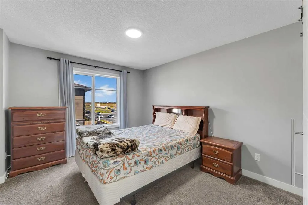 95 Skyview Close NE, #714