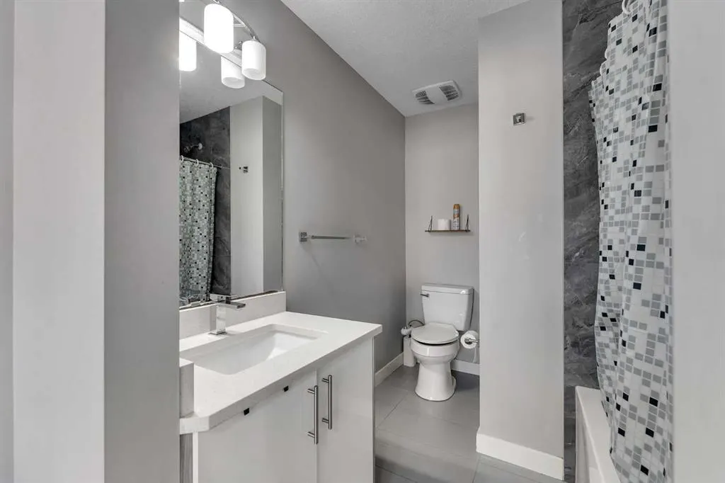 95 Skyview Close NE, #714