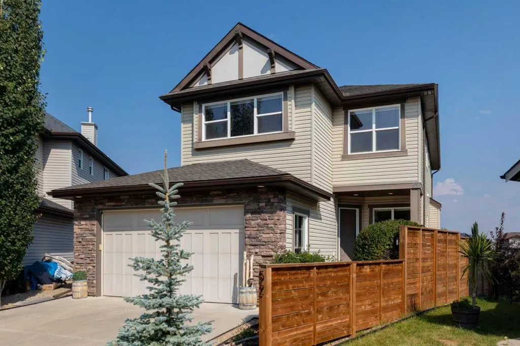52 Val Gardena Court SW