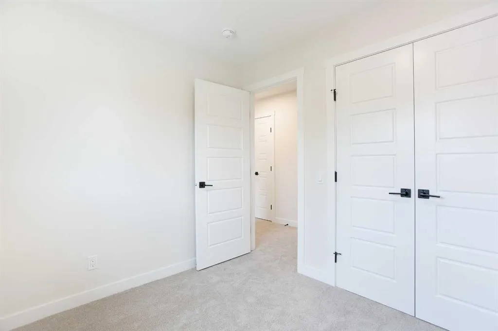 24 Hawkwood Crescent NW