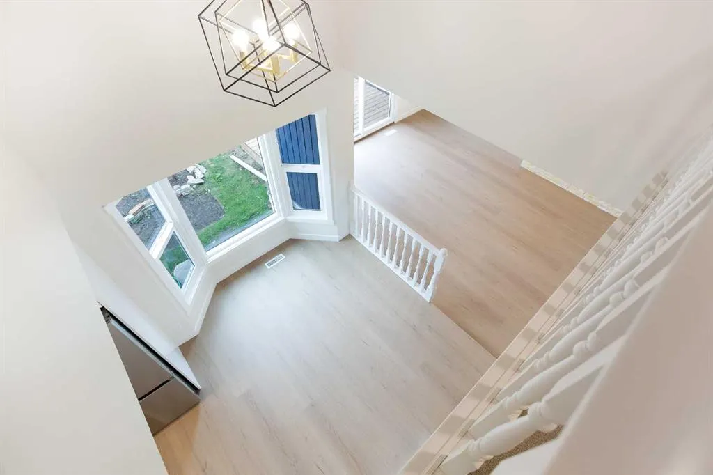24 Hawkwood Crescent NW