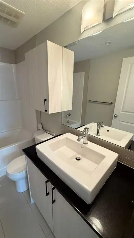 240 Skyview Ranch Road NE, #4119