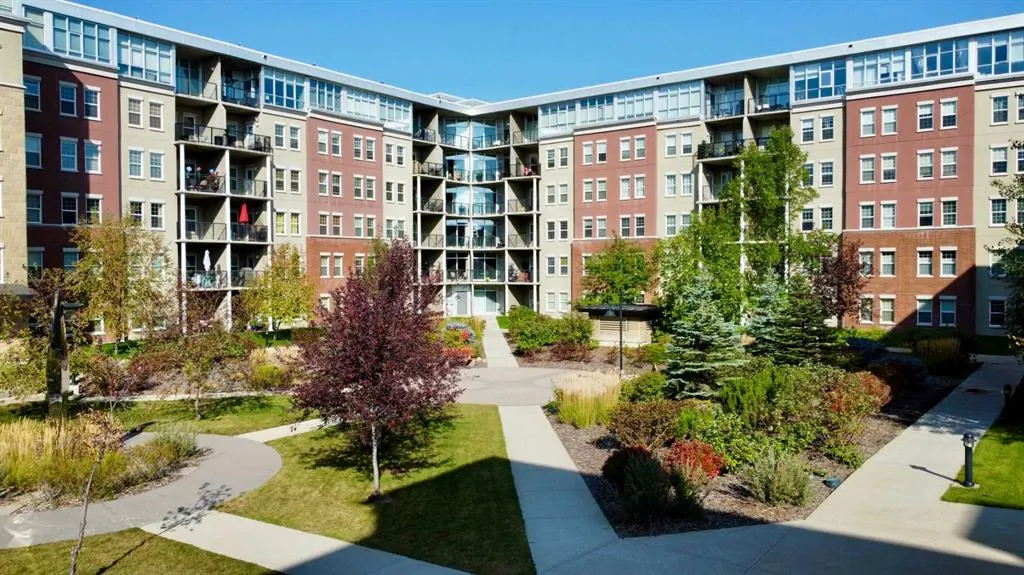 11811 Lake Fraser Drive SE, #3305