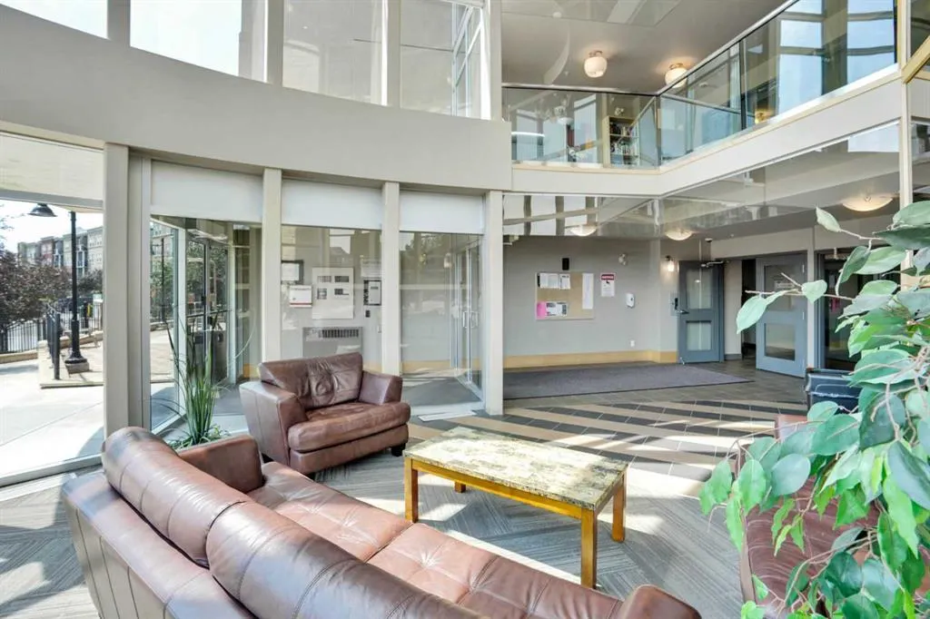 11811 Lake Fraser Drive SE, #3305