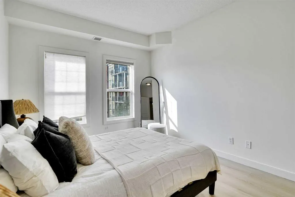 11811 Lake Fraser Drive SE, #3305