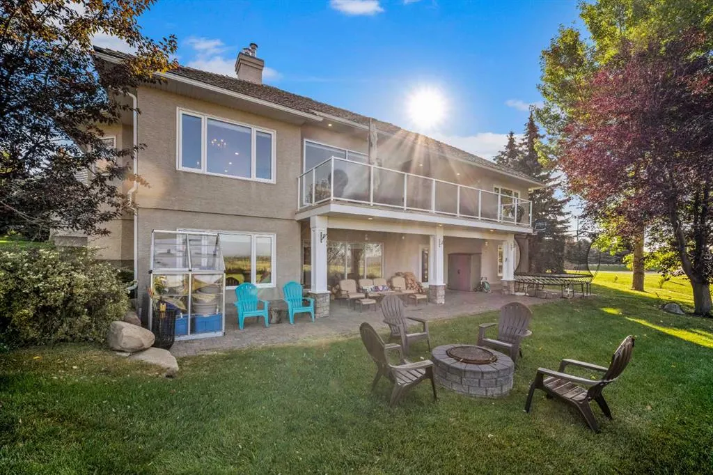 171 Slopeview Drive SW